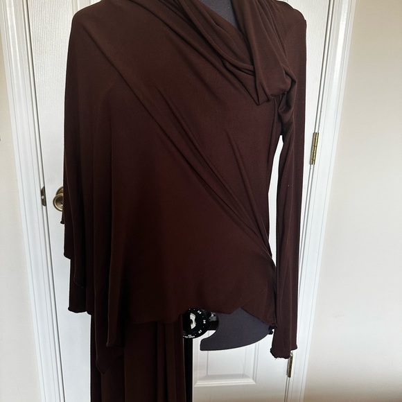 Wrap - Picture 3 of 3